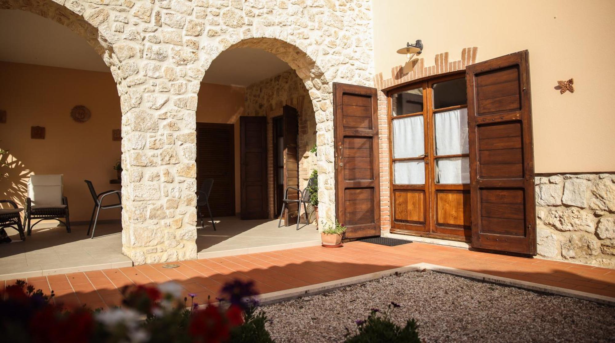 Agriturismo La Vecchia Quercia Montemerano Exterior foto